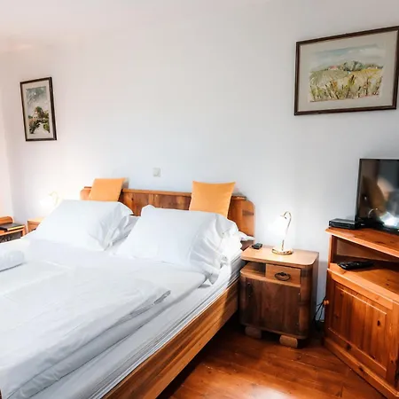 Wine Grower's Mansion Zlati Gric Slovenske Konjice