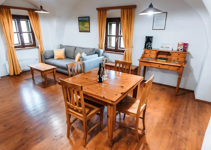 Wine Grower's Mansion Zlati Gric Slovenske Konjice